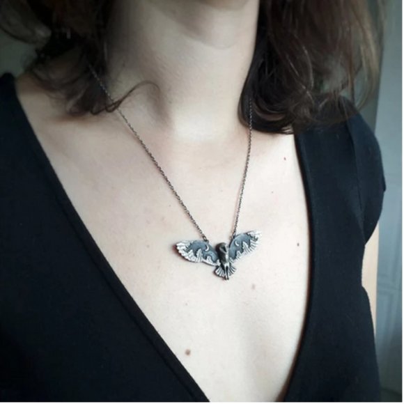 Night Flight Owl Necklace, Zodiac, Celtic, Boho, Animal Totem - Picture 4 of 4